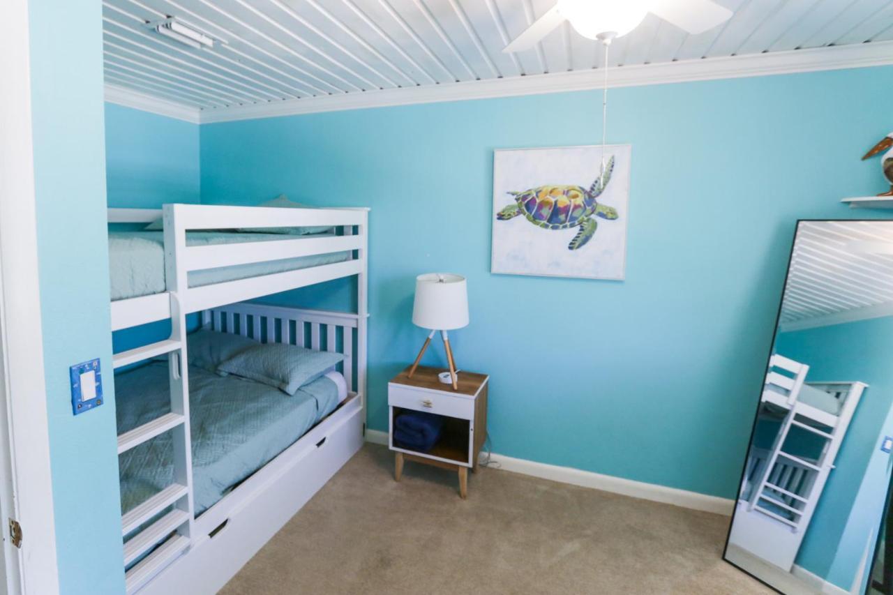 Pool & Hot Tub Home W Game Room! 1 Mile To Beach! Jacksonville Beach Eksteriør bilde